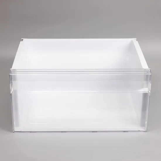 Peça e molde de plástico transparente
